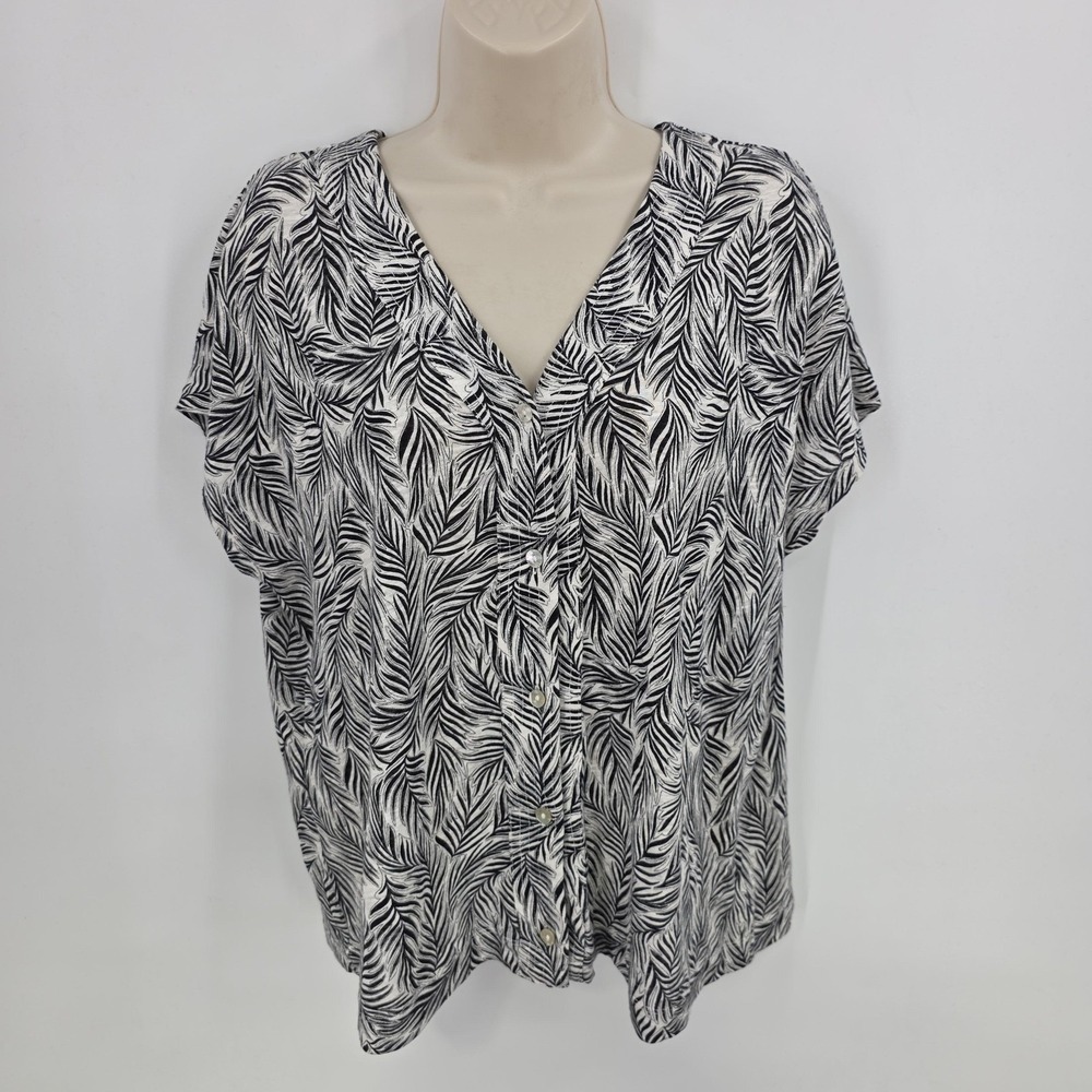 Tahari Linen Blend Top Women L White Black Palm Leaf Button V Neck Coastal - Picture 3 of 10